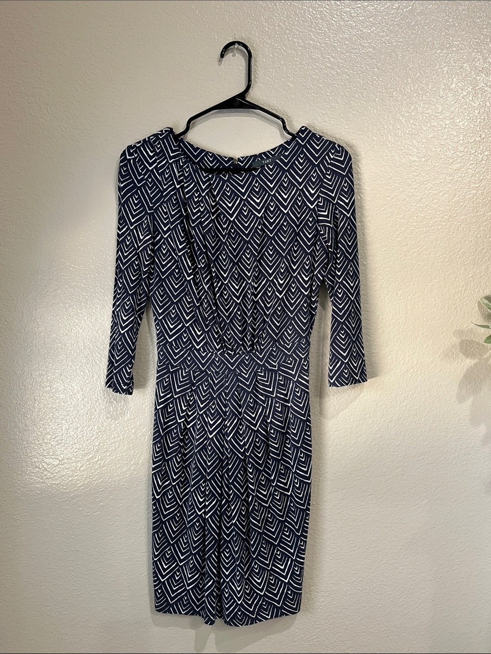 Tart Navy and White Geometric Long-Sleeve Mini Dress Sz XS Casual Vacay